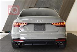 اودي S4